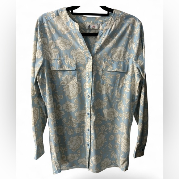 Denim&Co Tops - Denim&Co Women’s Floral Blue and White Button-Up Shirt